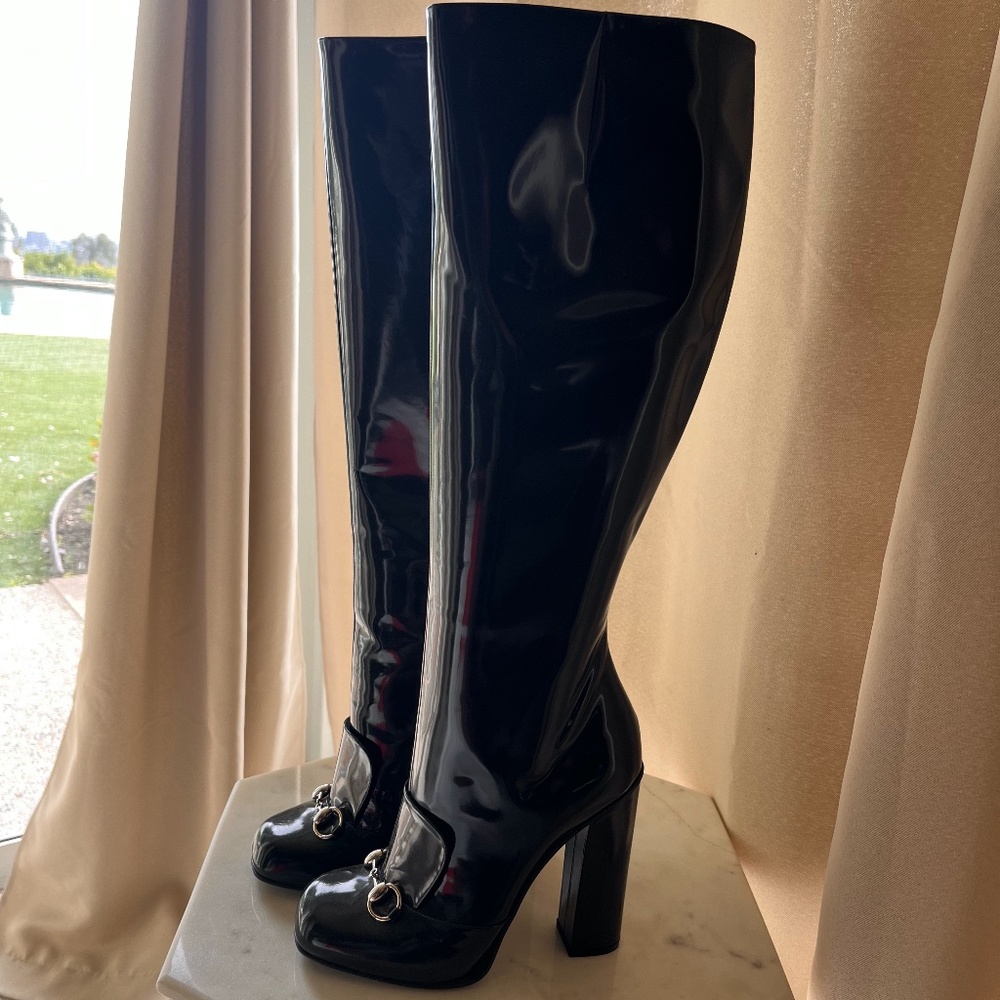 Gucci Boots size 39 brand new never worn!